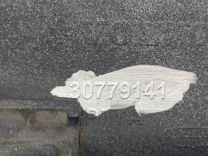 Volvo C30 (2007 - 2010) 30779141 Молдинг заднего крыла — фото 4