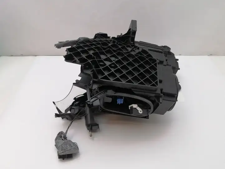 Mercedes-Benz EQC (2018 - ) A0005842703 Передняя фара — фото 8