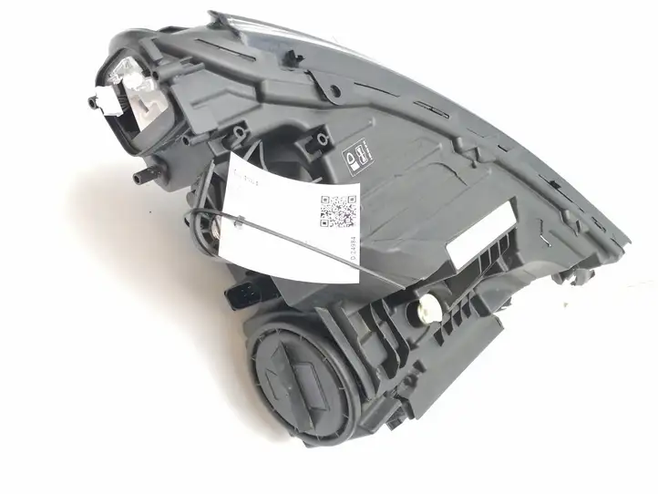 Mercedes-Benz EQC (2018 - ) A0005842703 Передняя фара — фото 10