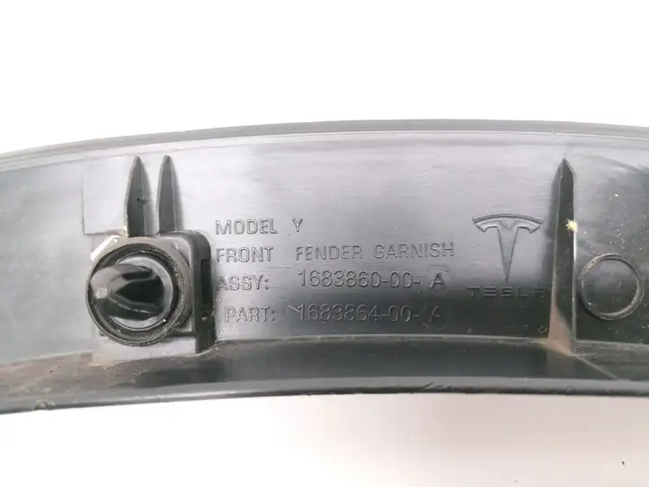 Tesla Model Y (2019 - 2024) 1683860-00-A Накладка колесной арки — фото 3