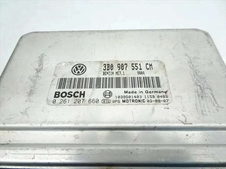 Volkswagen PASSAT B5.5 (2001 - 2005) 3B0907551CM Блок управления двигателем (ЭБУ) — фото 4
