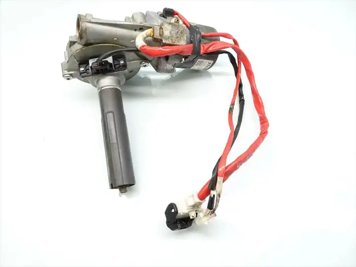 Toyota Avensis T270 (2009 - 2012) 45250-05590 Блок управления рулевой рейкой — фото 1