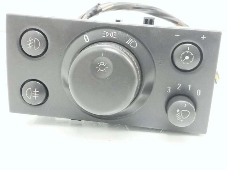 Opel Vectra (2002 - 2005)  9185881 Включатель фонарей