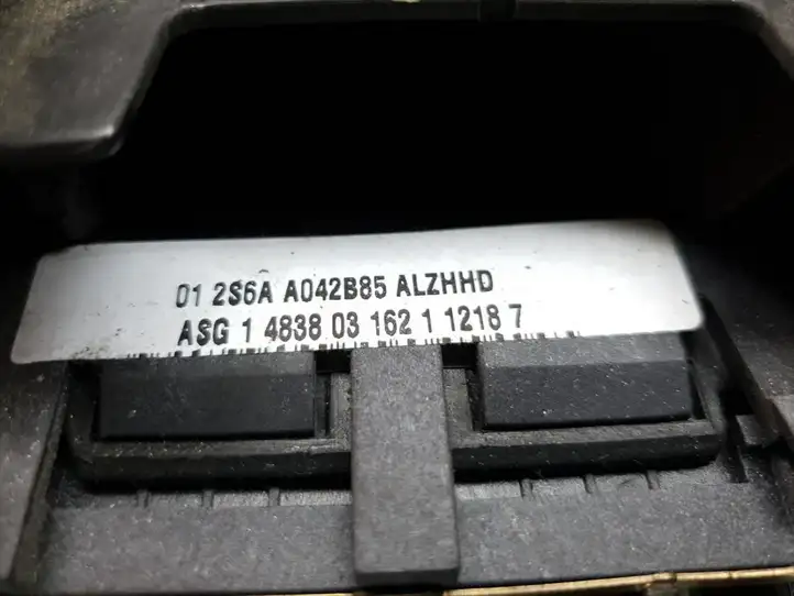 Ford Fiesta (2000 - 2005) 2S6AA042B85AL Подушка безопасности руля — фото 4