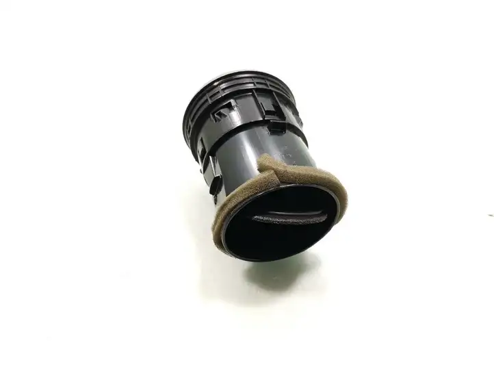 Nissan Qashqai (2006 - 2010) 68760JD10A Боковой воздушный дефлектор — фото 3
