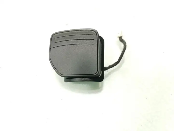 Skoda Octavia Mk2 (1Z) (2004 - 2013) 3T0951527 Кнопки на рулевом колесе — фото 1