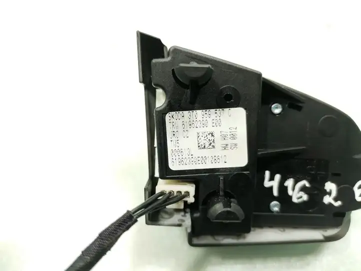 Skoda Octavia Mk2 (1Z) (2004 - 2013) 3T0959537C Кнопки на рулевом колесе — фото 4