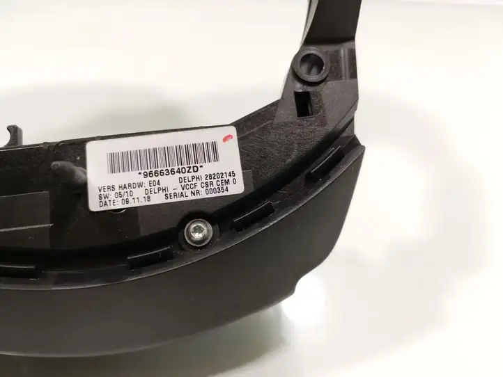 Citroen C5 (2008 - 2017) 96663640ZD Кнопки на рулевом колесе — фото 5