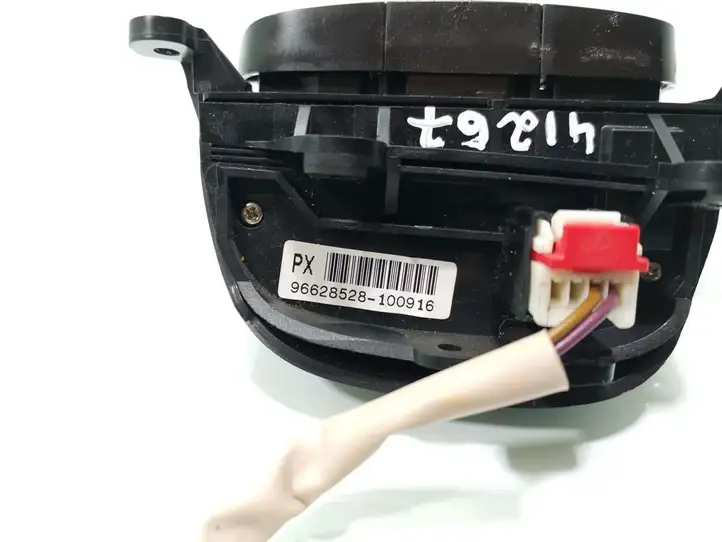 Chevrolet Captiva (2006 - 2011) 96628528 Кнопки на рулевом колесе — фото 5