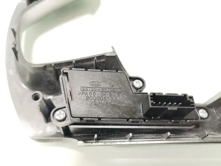 Kia Sorento (2009 - 2014) 96720-2P000 Кнопки на рулевом колесе — фото 5
