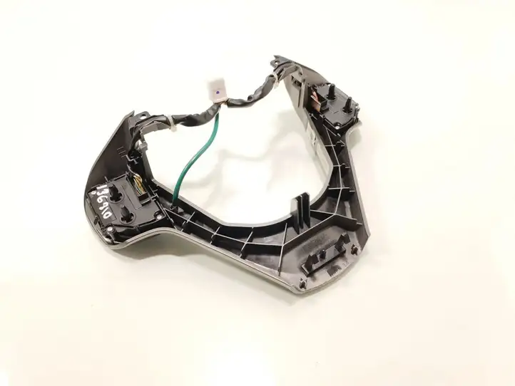 Toyota Avensis T270 (2009 - 2012) 45100-05670 Кнопки на рулевом колесе — фото 3