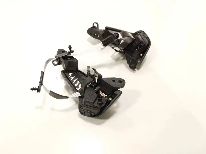 Toyota Avensis T250 (2003 - 2006) 75B070 Кнопки на рулевом колесе — фото 3