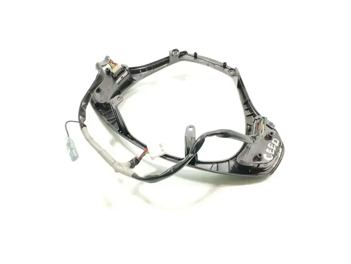 Kia Ceed (2006 - 2010) 56150-1H000 Кнопки на рулевом колесе — фото 4