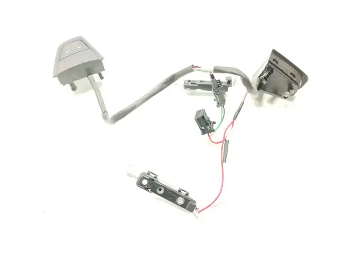 Renault Scenic III - Grand scenic III (2009 - 2016) 6078268 Кнопки на рулевом колесе — фото 3