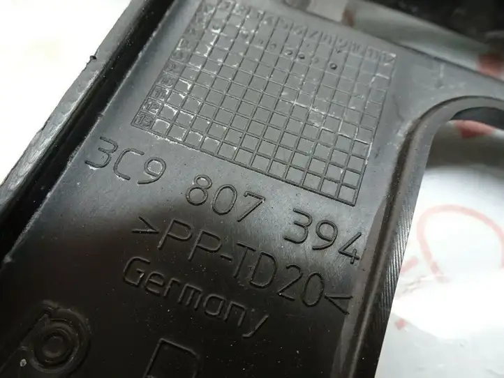 Volkswagen PASSAT B6 (2005 - 2010) 3C9807863 Кронштейн заднего бампера — фото 5