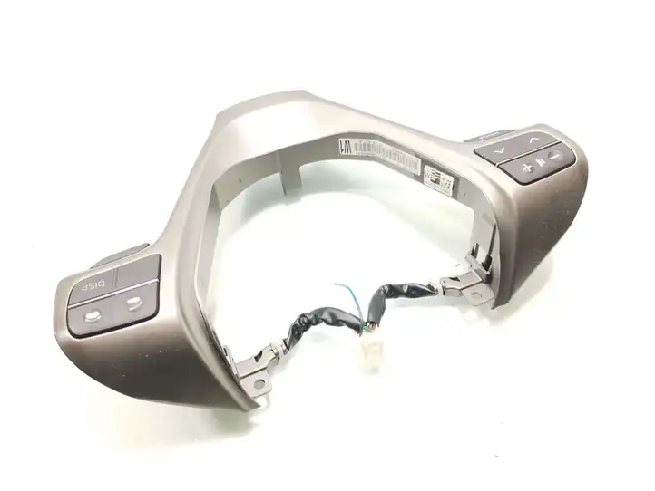 Toyota RAV 4 (XA30) (2006 - 2016) 45100-05710 Кнопки на рулевом колесе — фото 2