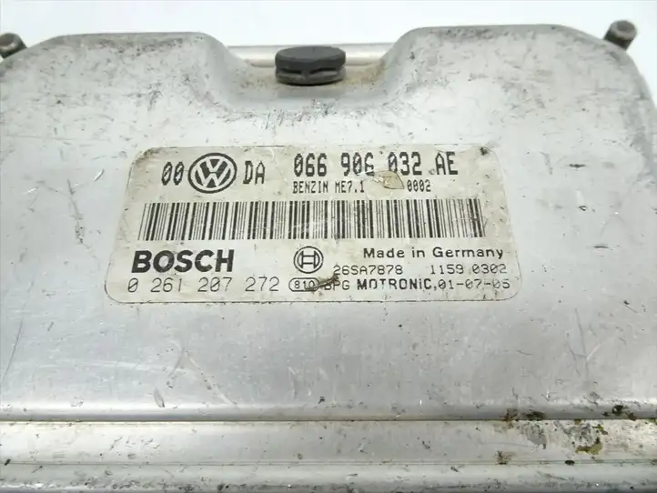 Volkswagen PASSAT B5.5 (2001 - 2005) 066906032AE Блок управления двигателем (ЭБУ) — фото 4