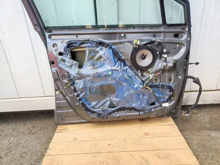 Toyota Corolla Verso AR10 (2004 - 2009) Дверь — фото 8