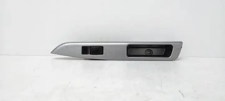 Chevrolet Matiz (2005 - 2010) 8201002515 Блок кнопок стеклоподъемников — фото 1