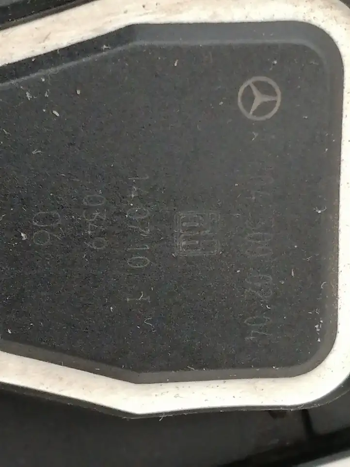 Mercedes-Benz E W212 (2009 - 2016) A2043000204 Педаль акселератора — фото 2