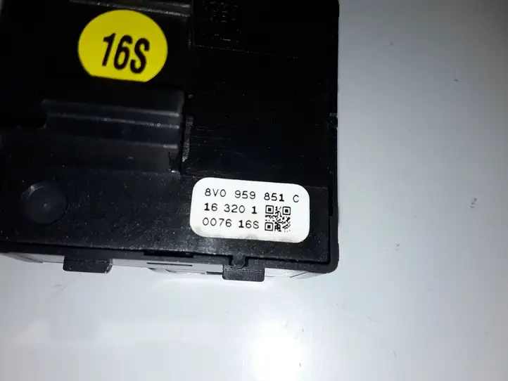 Audi TT TTS RS Mk3 8S (2014 - 2018) 8V0959851C Блок кнопок стеклоподъемников — фото 3