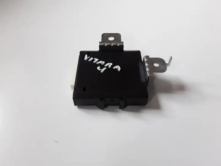 Suzuki Vitara (2014 - 2018) 3773054P60 Блок управления парктрониками — фото 3