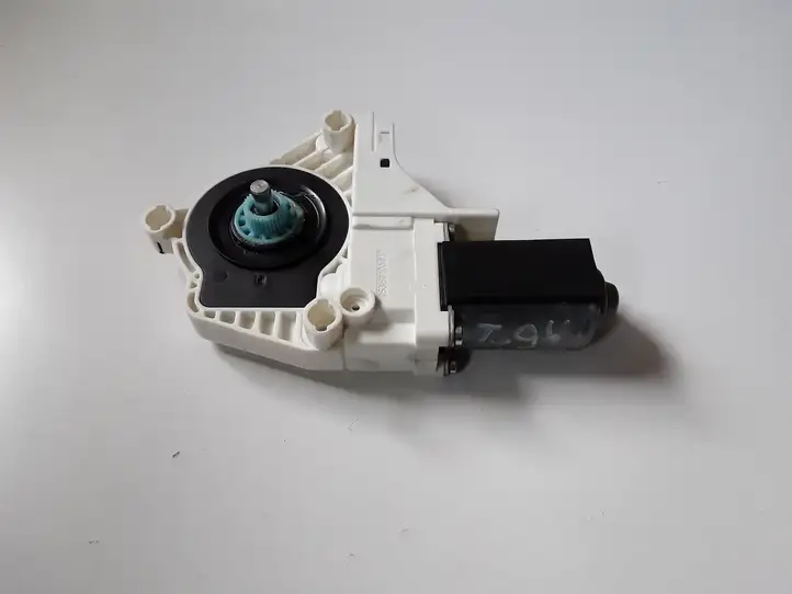 Audi A5 8T 8F (2011 - 2016) 8T0959802R Мотор стеклоподъемника передний — фото 3