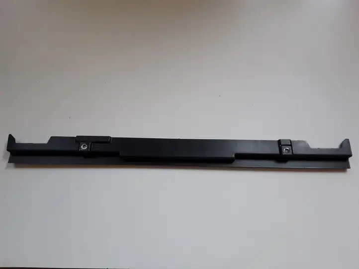 Suzuki Vitara (2014 - 2018) 9534054P0 Дефлектор воздуха — фото 1