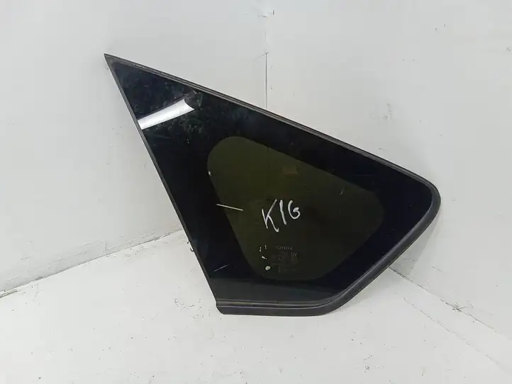 Toyota Prius (XW30) (2009 - 2015) Заднее боковое стекло — фото 1