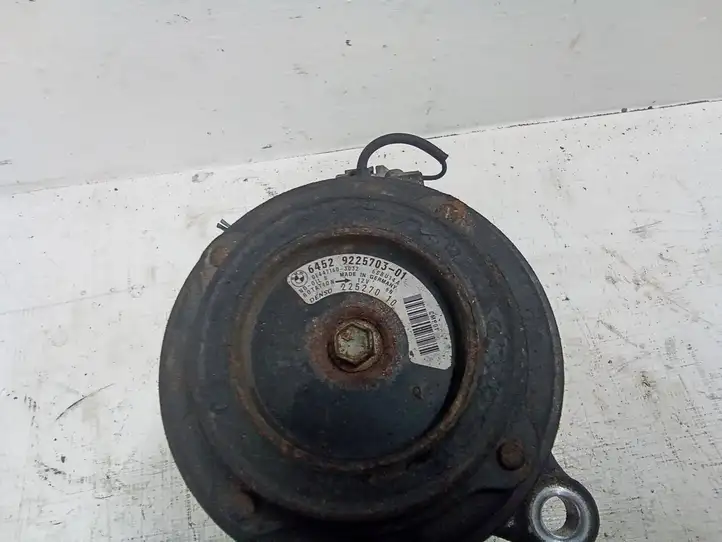 BMW 3 E90 E91 (2005 - 2012) 6452922570301 Компрессор (насос) кондиционера воздуха — фото 3