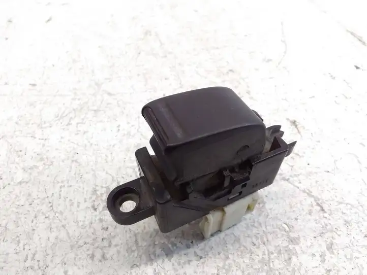 Nissan Almera (2000 - 2006) Кнопка стеклоподъемников — фото 2