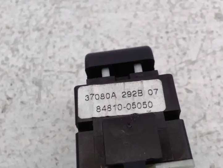 Toyota Avensis T250 (2006 - 2009) 8481005050 Блок кнопок стеклоподъемников — фото 5