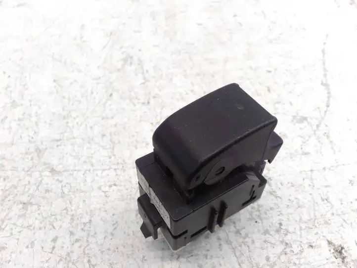 Toyota Avensis T250 (2006 - 2009) 8481005050 Блок кнопок стеклоподъемников — фото 1