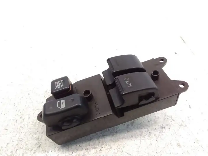 Toyota Yaris (2003 - 2005) Кнопка стеклоподъемников — фото 1