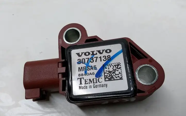 Volvo S80 (2004 - 2006) 30737138 Датчик удара SRS — фото 2