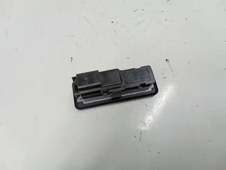 Citroen C4 Grand Picasso (2013 - 2016) 967602838003 Кнопка закрытия крышки багажника — фото 3