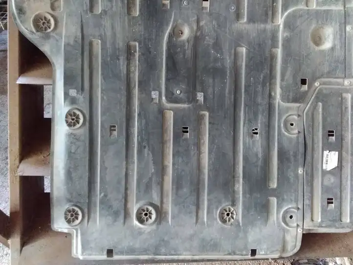 Honda Civic (2006 - 2011) 74605SMGE001 Защита днища — фото 3