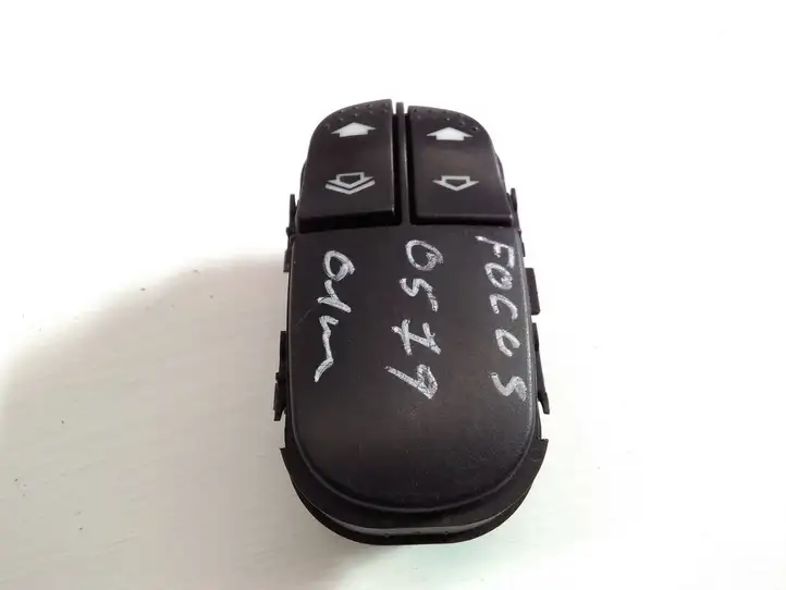 Ford Focus (1998 - 2004) 98AG14529AC Кнопка стеклоподъемников — фото 4