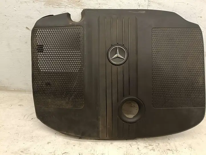 Mercedes-Benz C W204 (2007 - 2014) 6510101167 Крышка двигателя декоративная — фото 1
