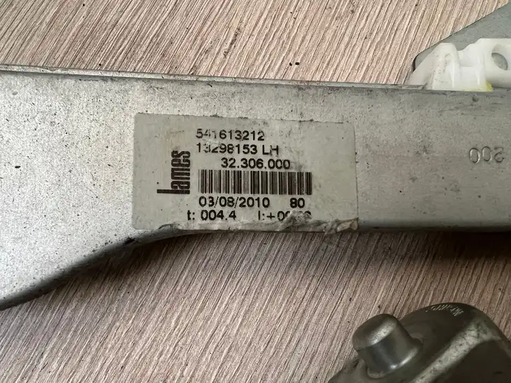 Opel Corsa D (2006 - 2010) 13298153LH Электростеклоподъемник передний (комплект) — фото 4