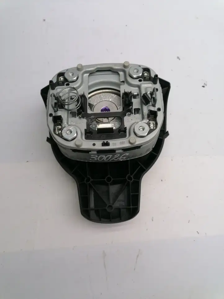 Seat Leon (1P) (2005 - 2012) 5P0880201N Подушка безопасности руля — фото 4