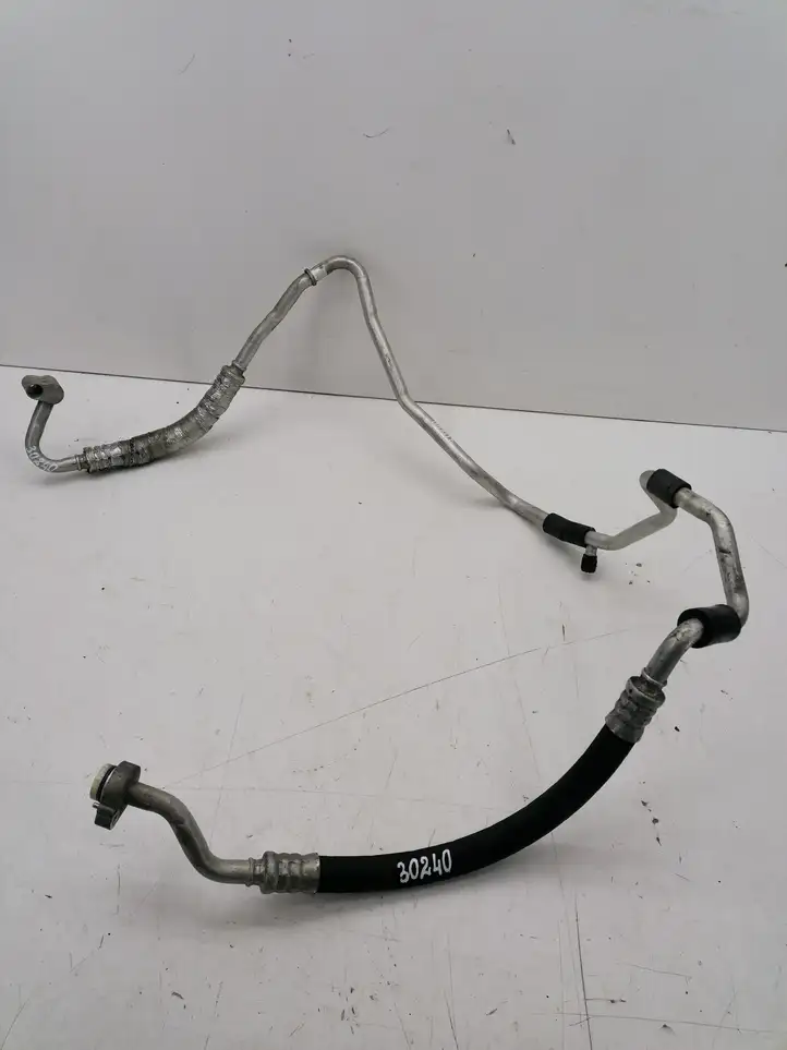 Seat Leon (1P) (2005 - 2012) 1K0820743CB Трубки и шланги кондиционера — фото 1