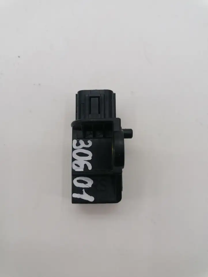 Honda Civic (2001 - 2005) 77970SNAA320M1 Датчик удара SRS — фото 4