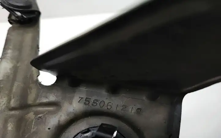 BMW X3 F25 (2010 - 2017) 7183752 Крепление крыла — фото 3