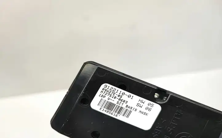 BMW 5 E60 E61 (2004 - 2010) 9122110 Кнопка стеклоподъемников — фото 3