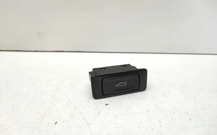 Audi A6 C7 (2011 - 2014) 4G0959831A Кнопка закрытия крышки багажника — фото 1