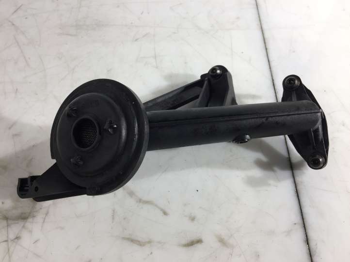 Ford Focus (2015 - 2019)  9643755580 Трубка забора масла с картера