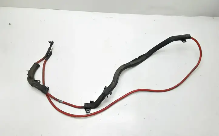 BMW 3 E90 E91 (2005 - 2012) 9125024 Плюсовой провод аккумулятора — фото 1
