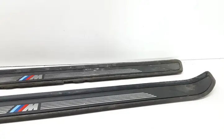 BMW 1 E82 E88 (2007 - 2014) 8045291 Внутренняя отделка переднего порога — фото 3