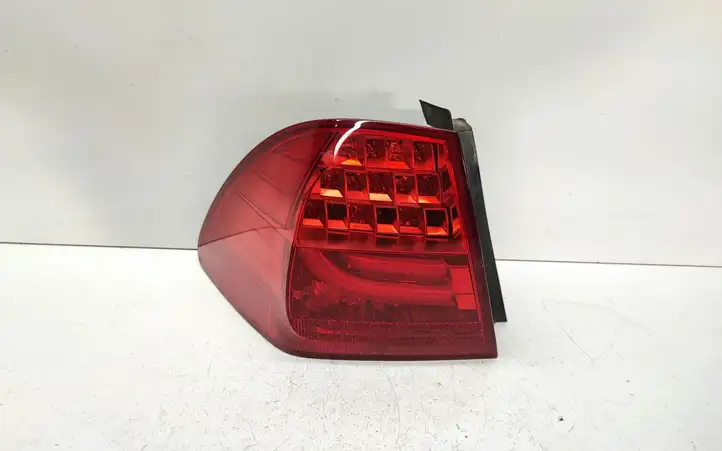 BMW 3 E90 E91 (2005 - 2012) 7289431 Задний фонарь в кузове — фото 1